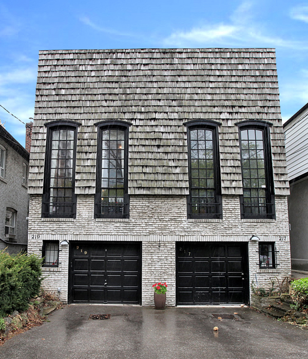 219 Soudan Ave